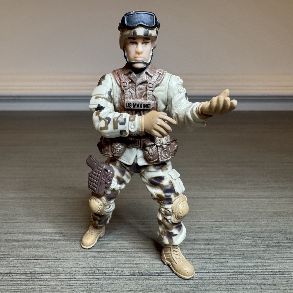 Marine Soldier with Brown Camo  4" Action Figure Chap‎ Mei